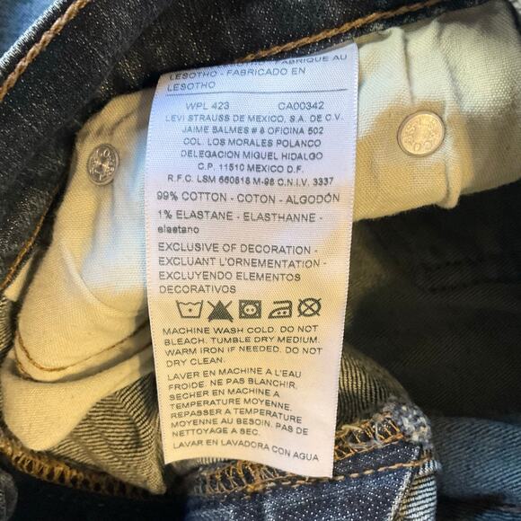 Levi’s Denizen 218 Women Girl Jeans size W30 L30 Blue Mid Rise Straight Fit - Picture 8 of 14